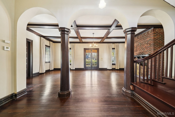 1311 Woodward Avenue