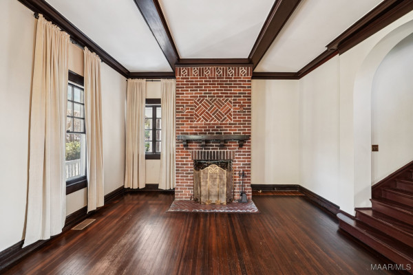 1311 Woodward Avenue