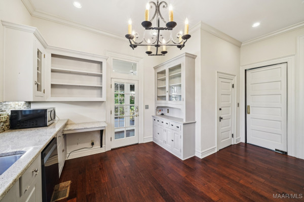 1311 Woodward Avenue