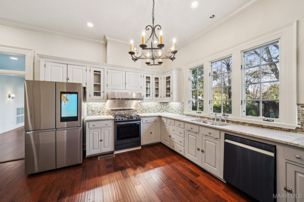 1311 Woodward Avenue