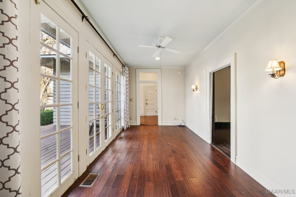 1311 Woodward Avenue