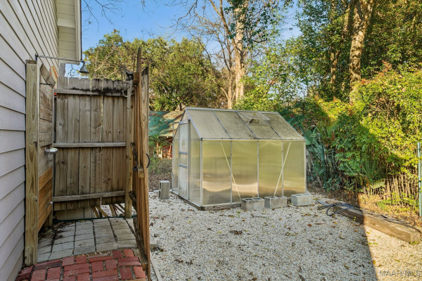 1311 Woodward Avenue