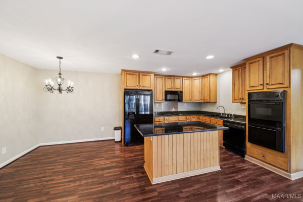 1311 Woodward Avenue