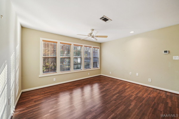 1311 Woodward Avenue