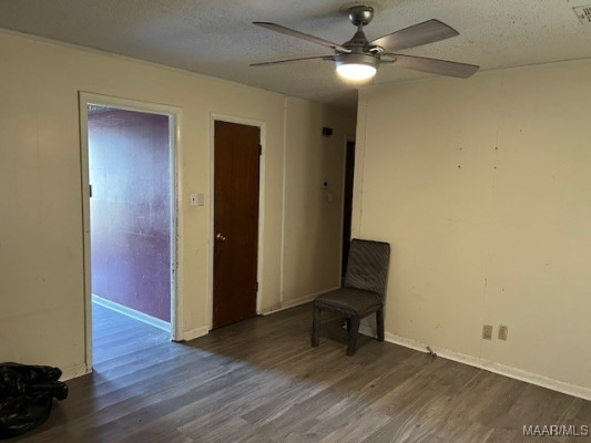 3906 Chatwood Street