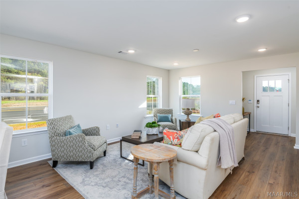 18 Coolidge Drive