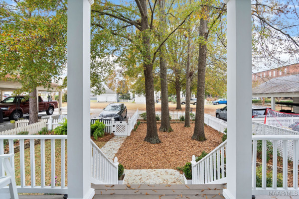 95 Chapel Hill Street