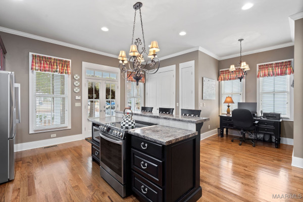 95 Chapel Hill Street