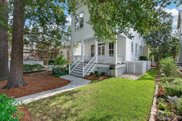 95 Chapel Hill Street