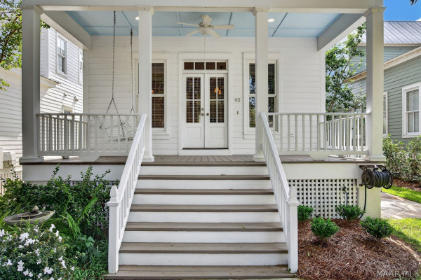 95 Chapel Hill Street