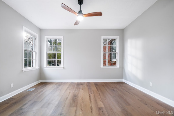 3394 Cloverdale Road