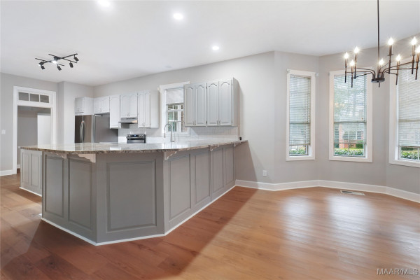 3394 Cloverdale Road