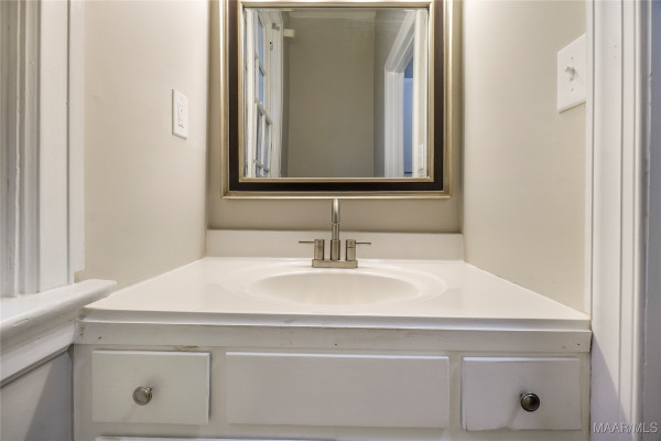 3394 Cloverdale Road