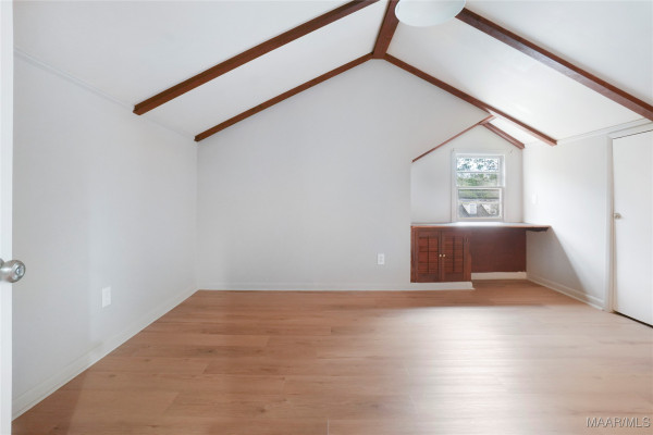 3394 Cloverdale Road