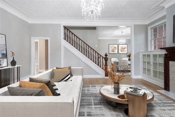 3394 Cloverdale Road