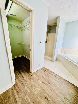241 Lakeshore Drive
