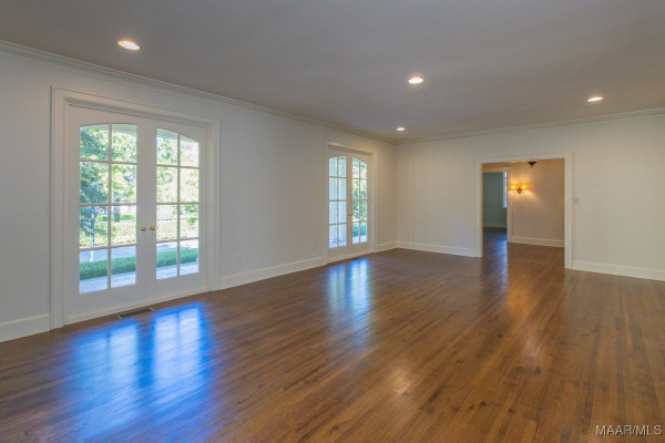 3317 Bankhead Avenue