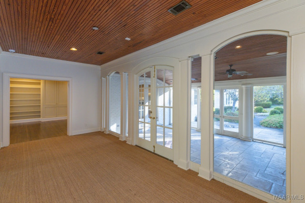 3317 Bankhead Avenue