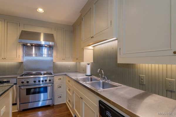 3317 Bankhead Avenue