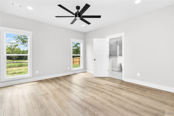 51 Lorie Lee Loop