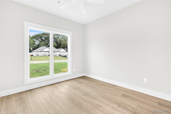 51 Lorie Lee Loop