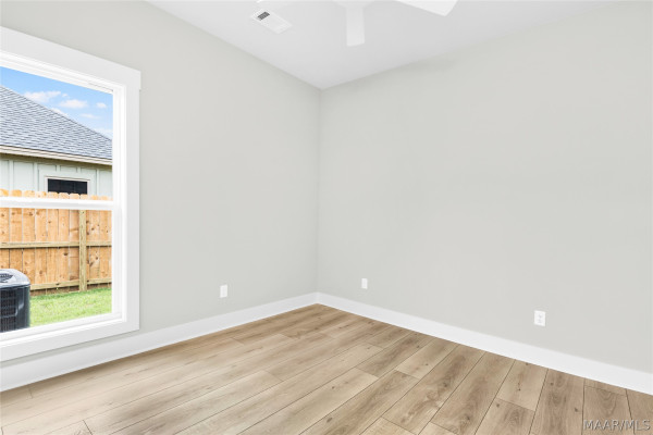 51 Lorie Lee Loop