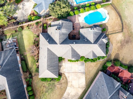 8189 Longneedle Place