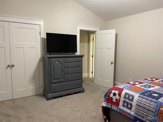 140 Avenue Of The Orchards Avenue