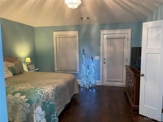 140 Avenue Of The Orchards Avenue