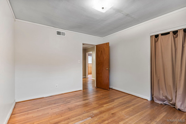 2702 Hermitage Drive