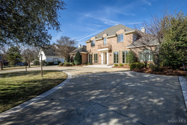 6311 Charles Towne Square