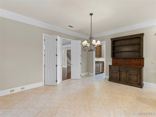 6311 Charles Towne Square