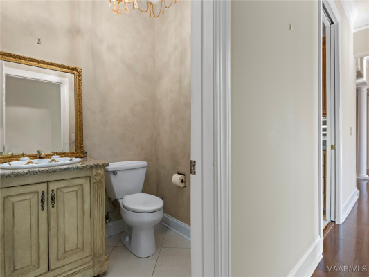 6311 Charles Towne Square