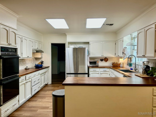 1701 Croom Drive