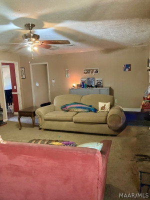 140 Greenleaf Drive
