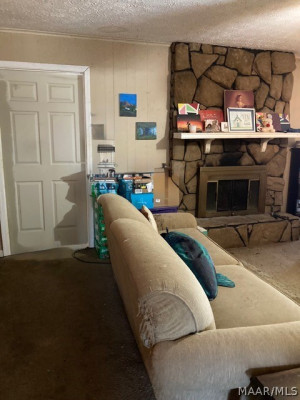 140 Greenleaf Drive