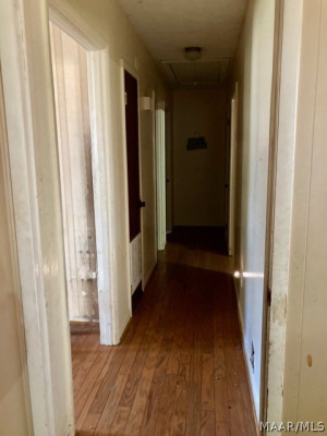 140 Greenleaf Drive