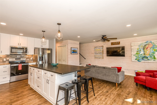 310 Fern Road