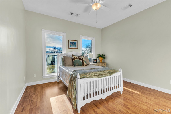 418 Flatwood Spur