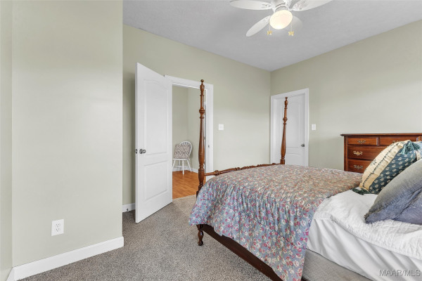 418 Flatwood Spur
