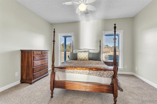 418 Flatwood Spur