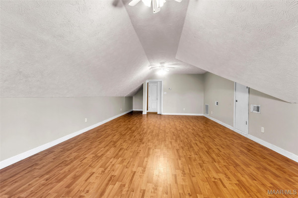 418 Flatwood Spur
