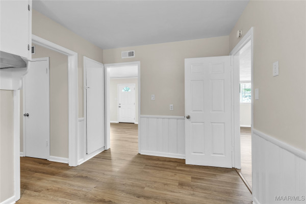 3556 PRINCE GEORGE Drive