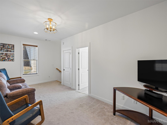 121 Hillbrook Drive