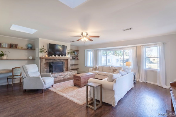 3855 MARIE COOK Drive