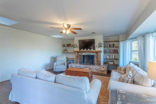 3855 MARIE COOK Drive