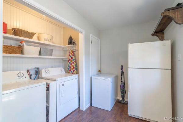 3855 MARIE COOK Drive