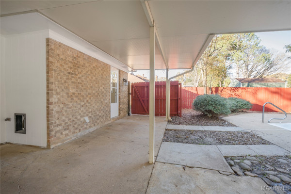 1218 Hillman Street