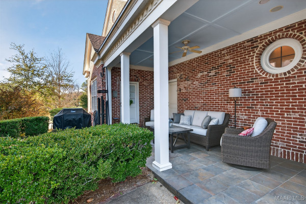 3737 Lockwood Lane