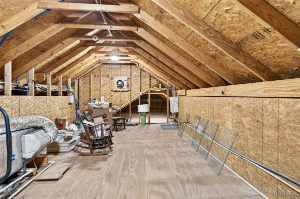 3737 Lockwood Lane